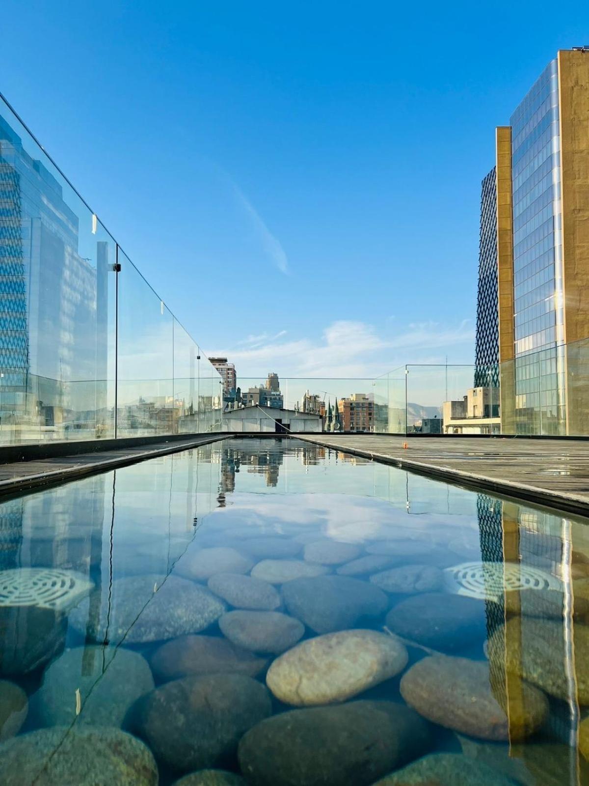 Debaines 5* Santiago del Cile